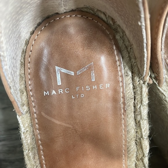 Marc Fisher Mlannie Tan Wedge Sandal, size 8 - Picture 3 of 9
